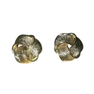 Vintage Grandma’s Gold Tone Ribbon Knot‎ 80s 90s Nautical classic